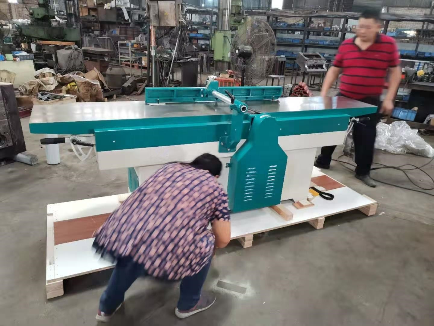 Mesin Perata Kayu Spiral Lurus - Woodworking Machines ulasan dan harga
